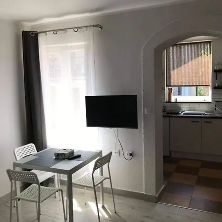 Goscinne U Piotra 3* ミエンジズドロイェ